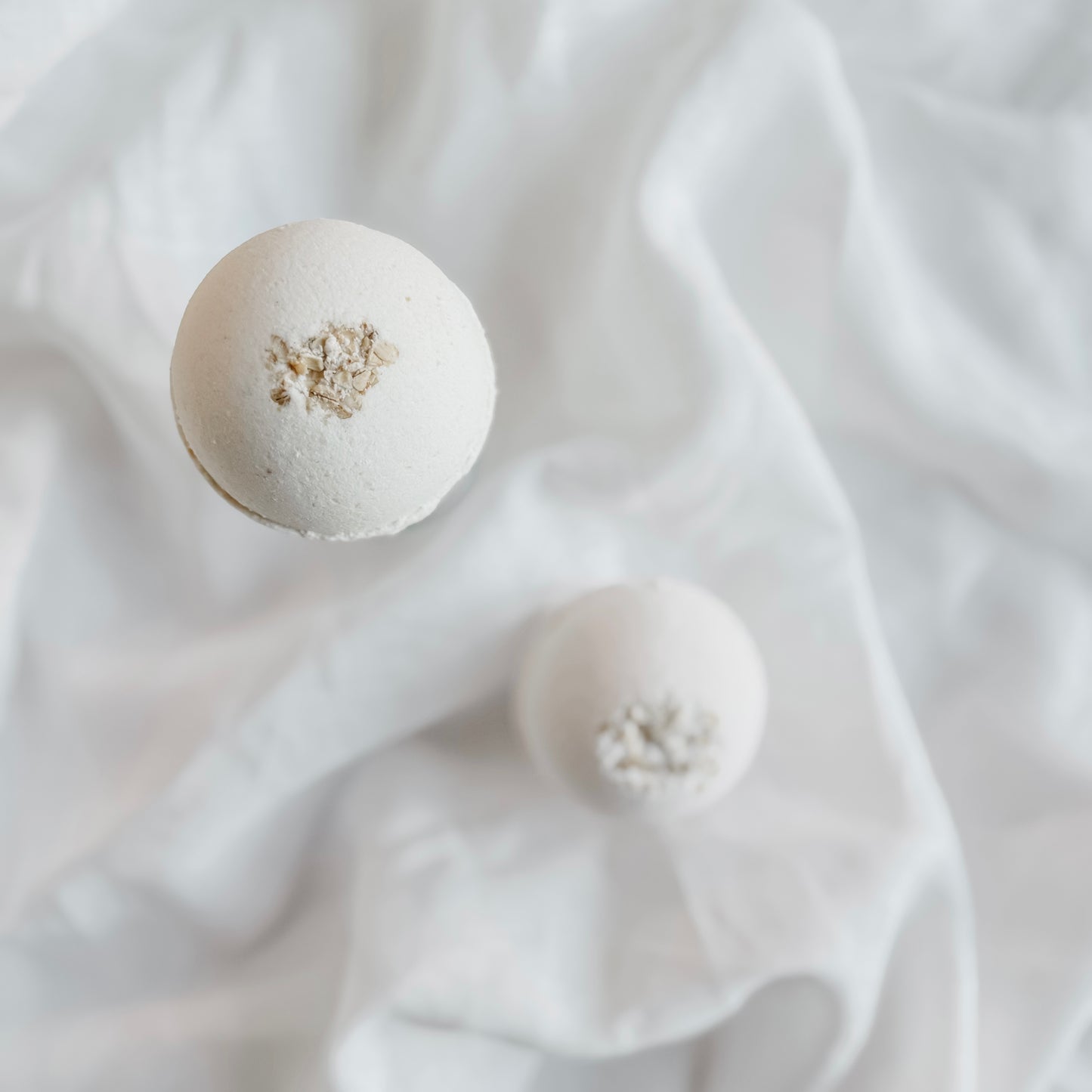 Oatmeal Milk + Honey Bath Bomb